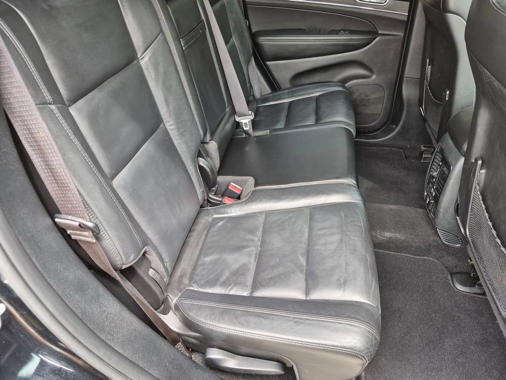 Used 2019 Black Jeep Limited image 27