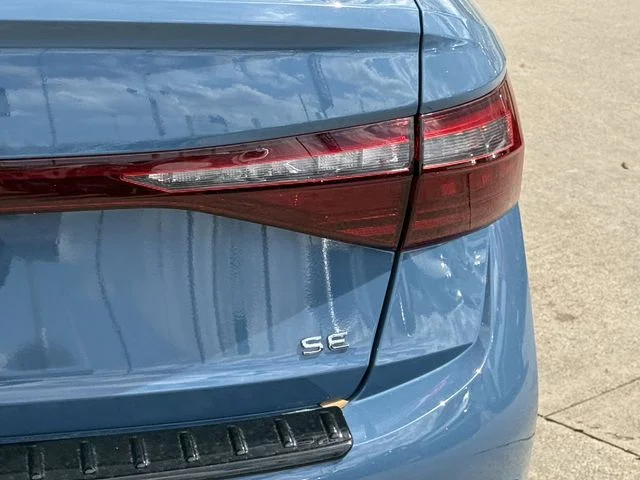 New 2026 Blue Volkswagen 1.5T SE image 5
