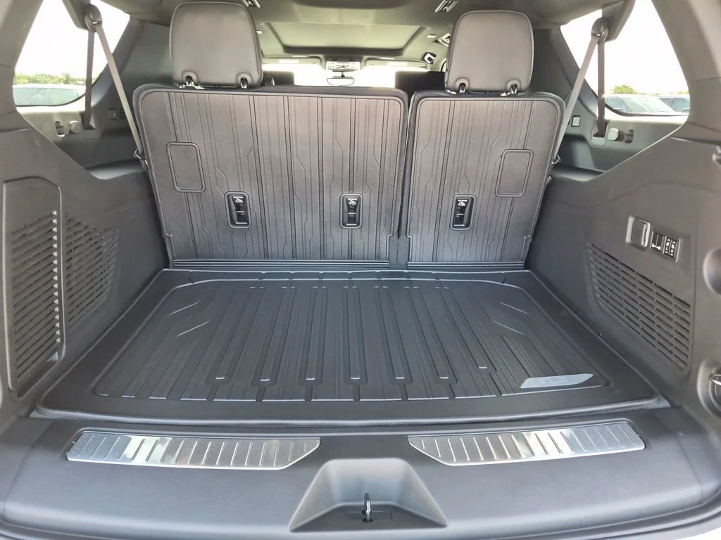 2026 GMC Yukon XL Denali - Photo 46