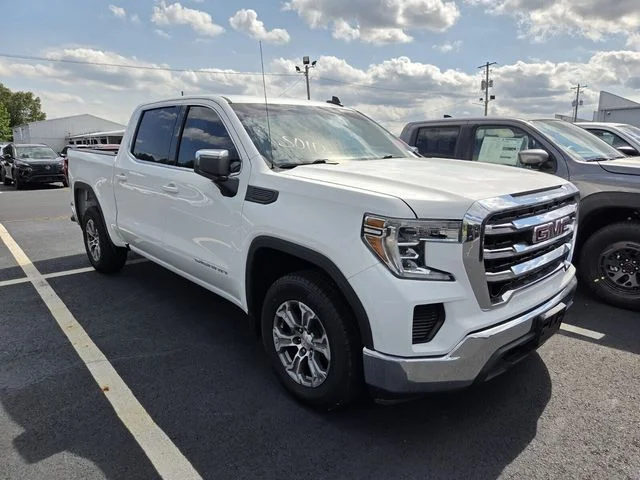 Used 2020 White GMC SLE image 3