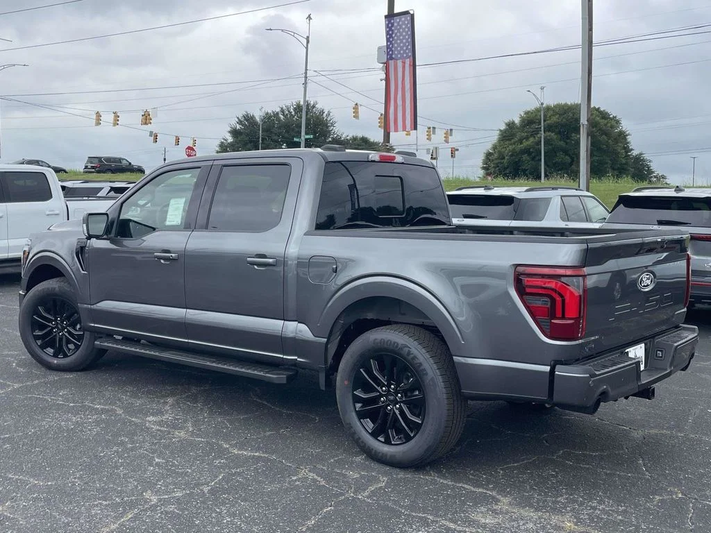New 2026 Gray Ford Lariat image 5