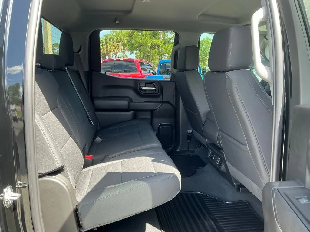 Used 2026 Black Chevrolet Custom image 20