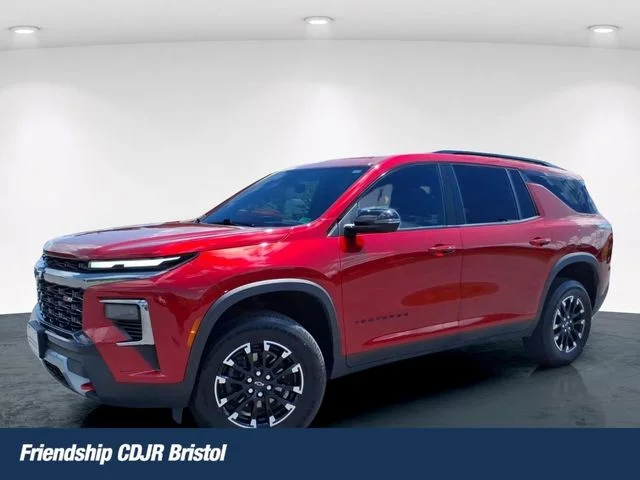 Used 2024 Red Chevrolet Z71 image 1
