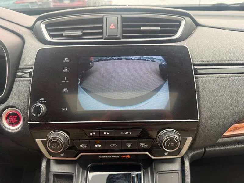Used 2021 White Honda EX image 18
