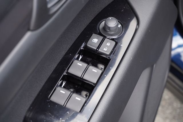 2025 Mazda CX-5 S - Photo 15