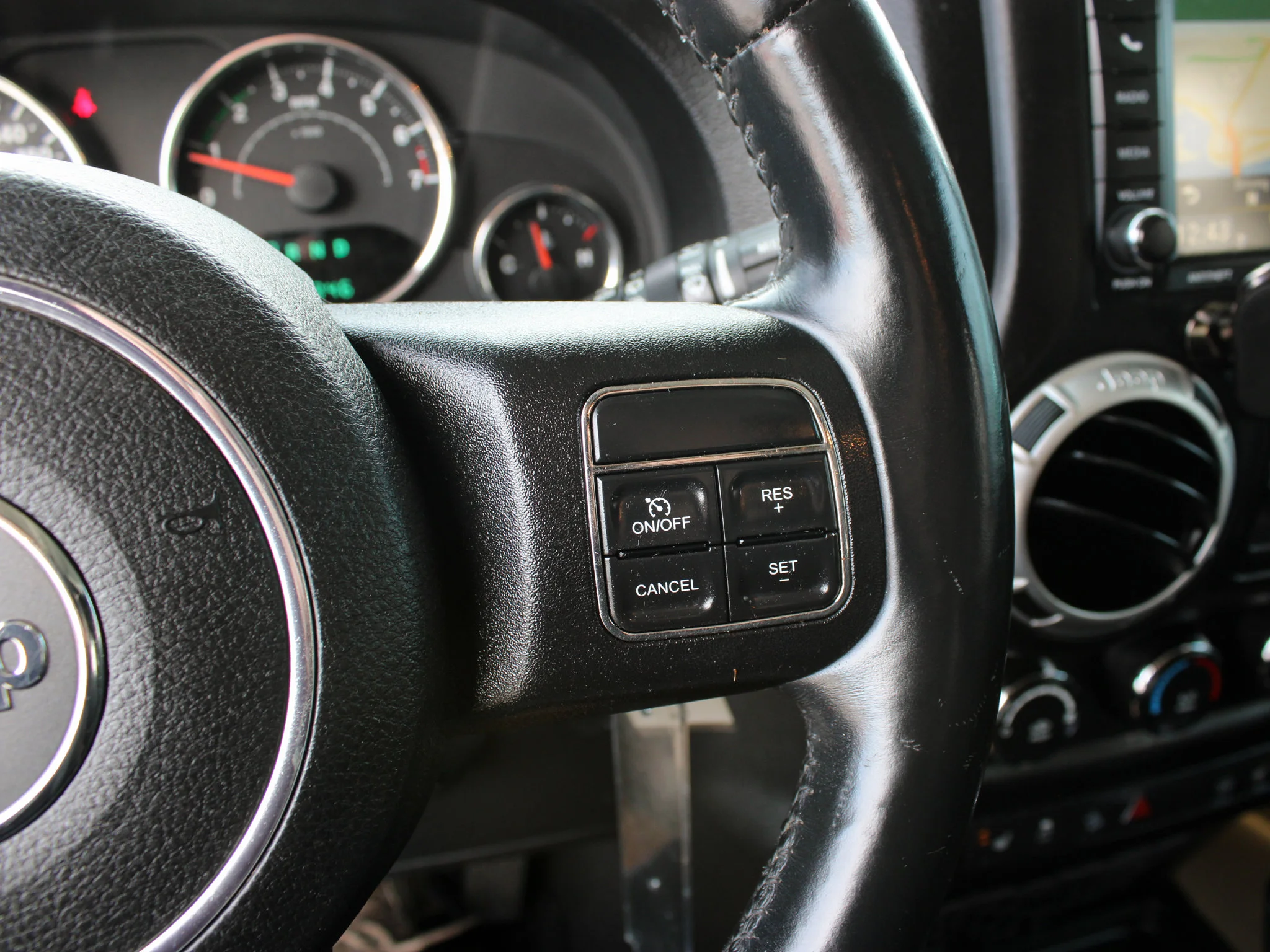 Used 2012 Black Jeep Sahara * Mechanic Special | V6 | Navigation | Heated Seats image 19