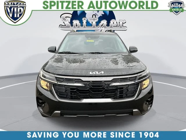 Used 2024 Black Kia X-Line image 3