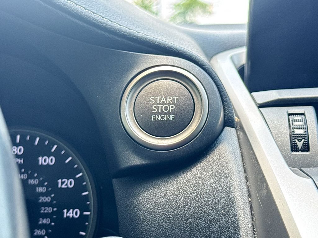 Used 2020 Nebula Gray Pearl Lexus 300 Base image 18