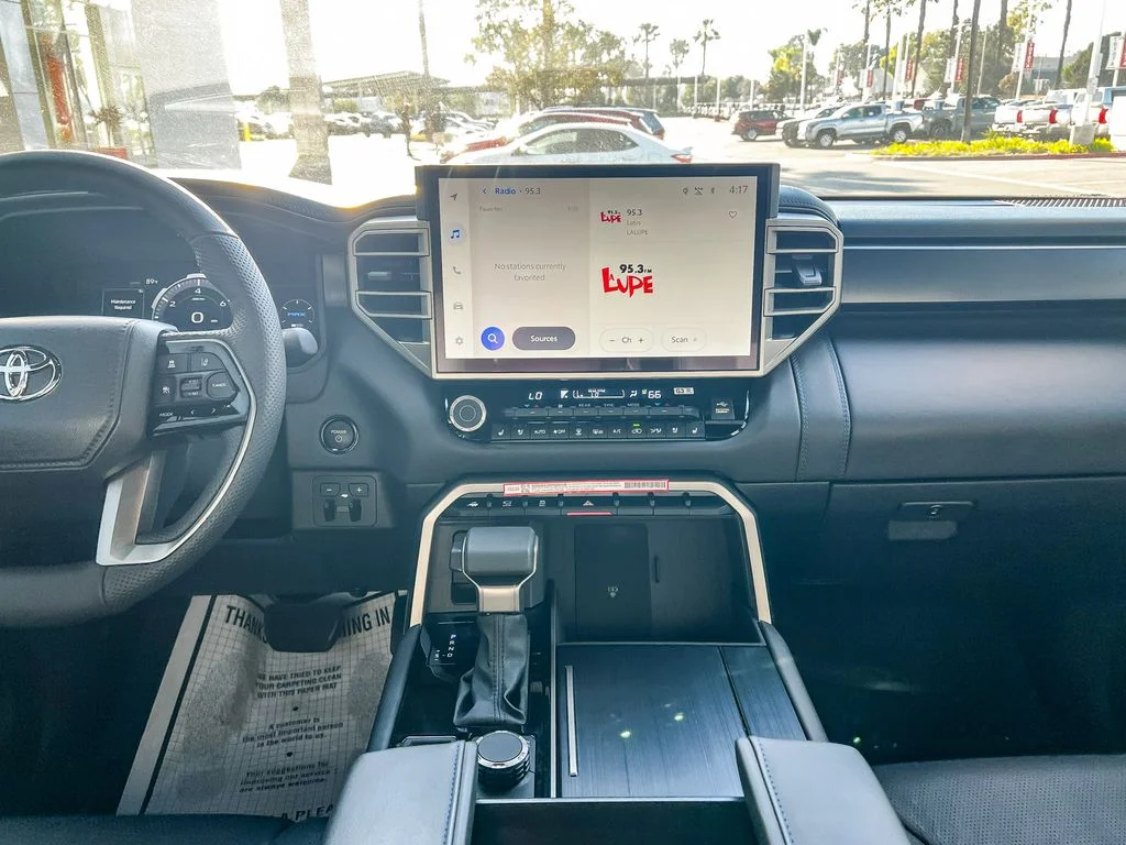 2026 Toyota Sequoia Platinum - Photo 12