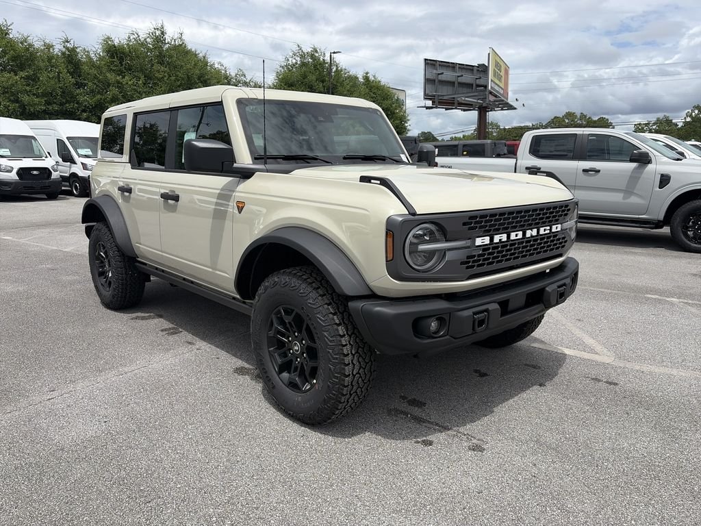 New 2026 Desert Sand Ford Badlands® image 9