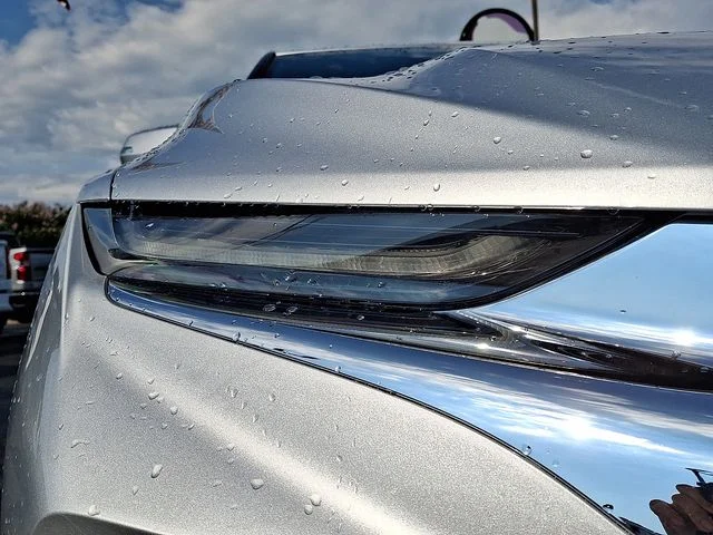 Used 2022 Silver Chevrolet LT image 9