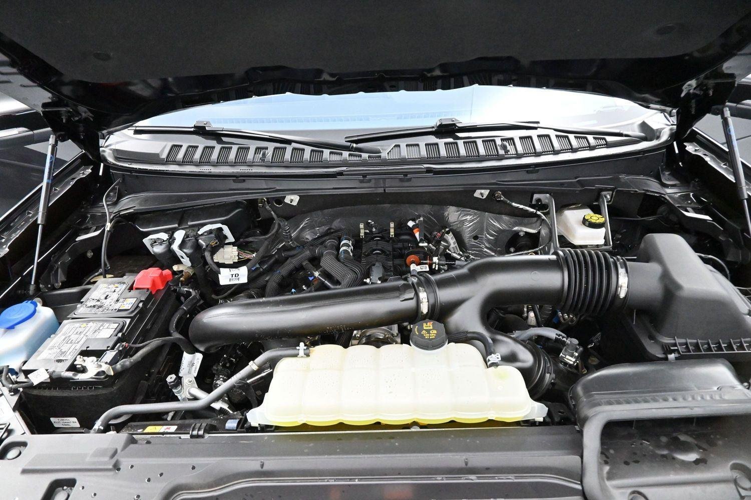 Used 2025 Agate Black Ford Platinum image 51