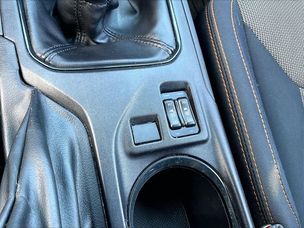 Used 2019 Cool Gray Khaki Subaru 2.0i Premium image 30