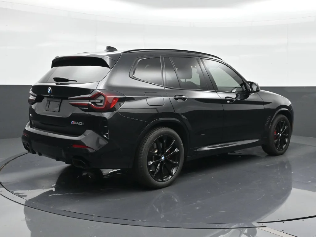 Certified Used 2024 Black Sapphire Metallic BMW M40i image 5