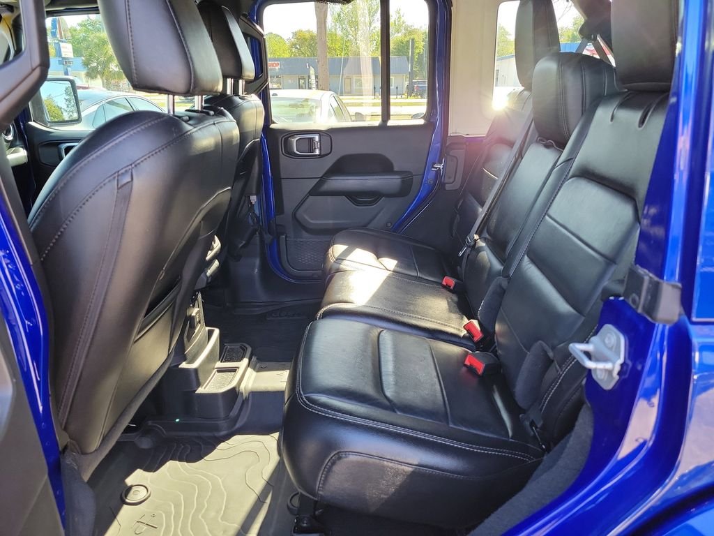 Used 2020 Blue Jeep Unlimited Sahara image 15