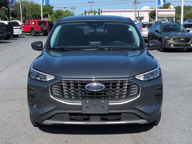 Used 2023 Gray Ford Active image 8