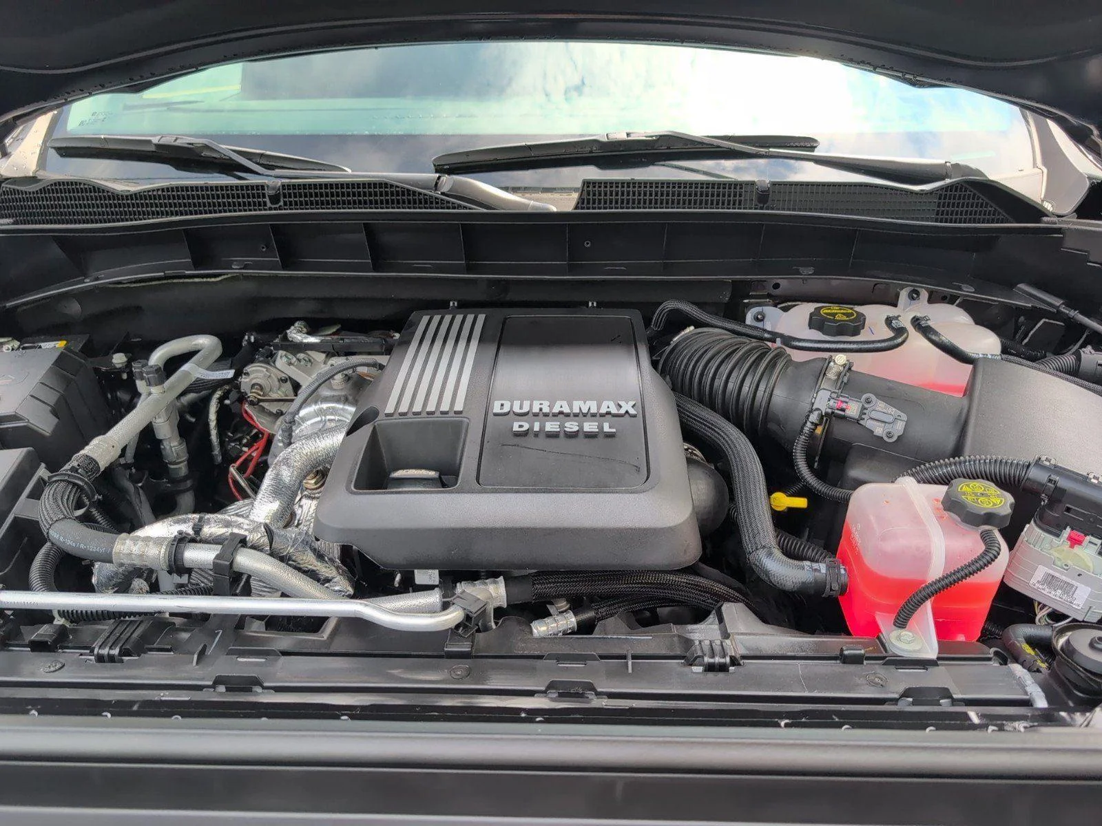 New 2026 Onyx Black GMC SLT image 13