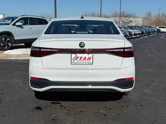 New 2026 White Volkswagen 1.5T Sport image 4