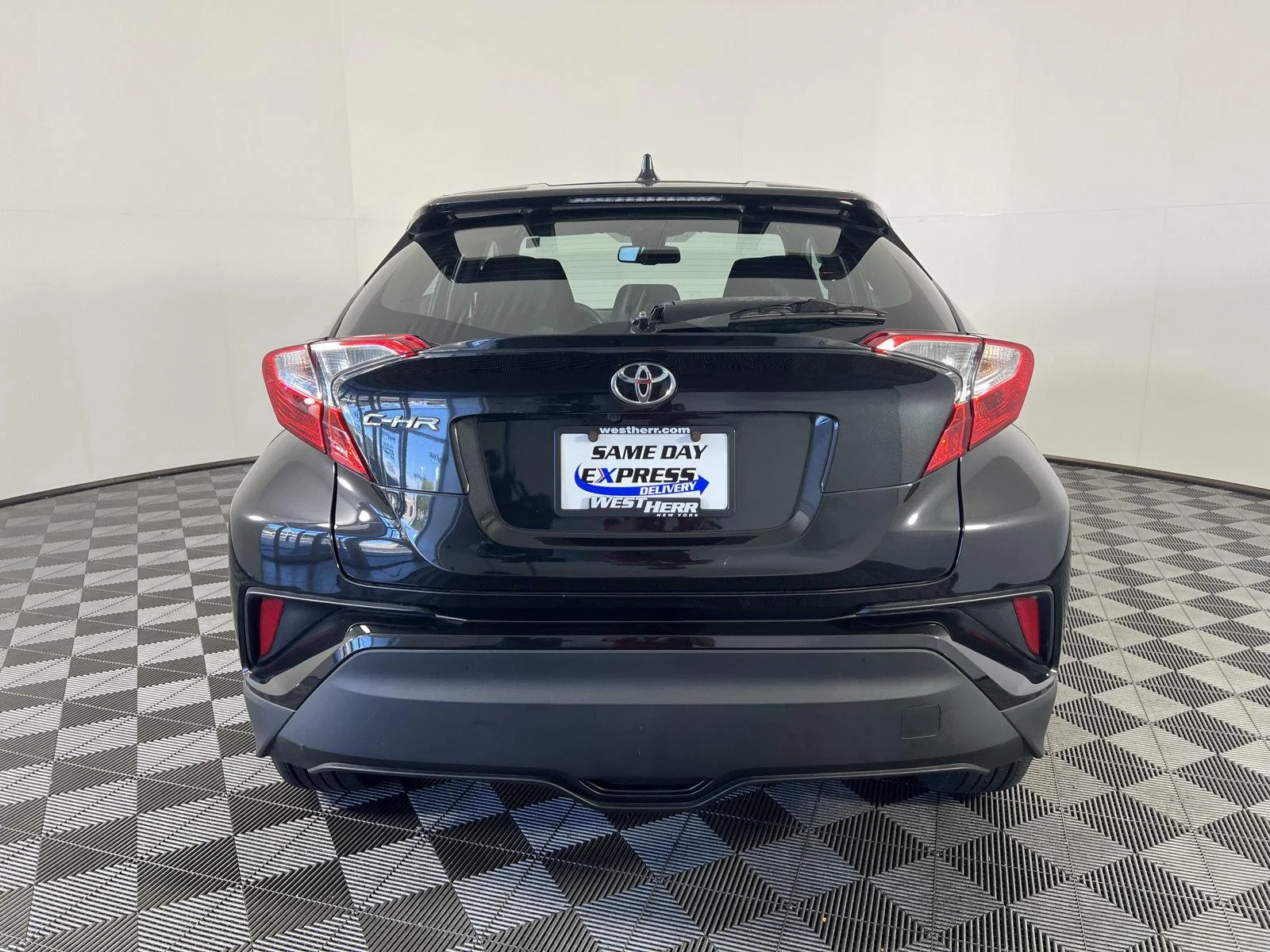 Used 2019 Black Sand Pearl Toyota LE image 4