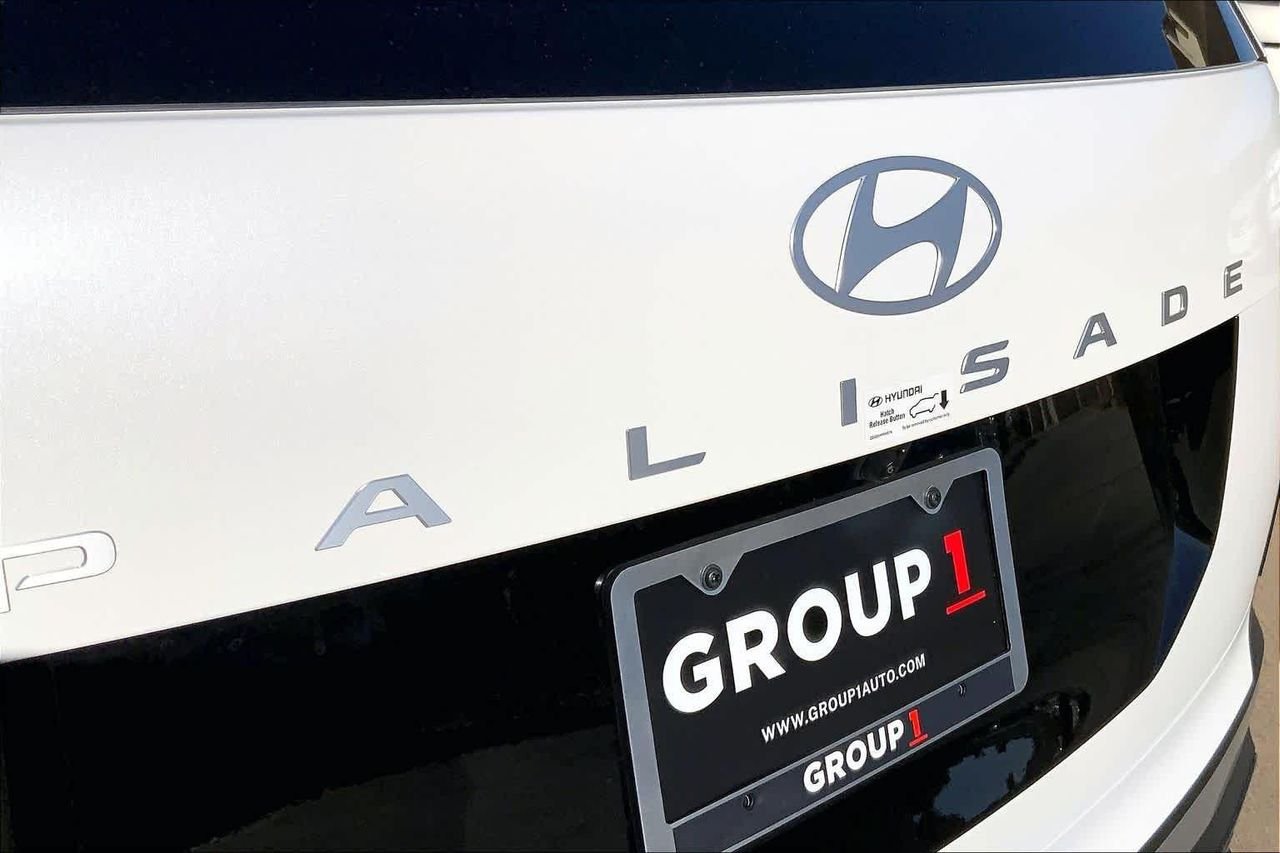 New 2026 Creamy White Pearl Hyundai SEL Premium FWD image 15