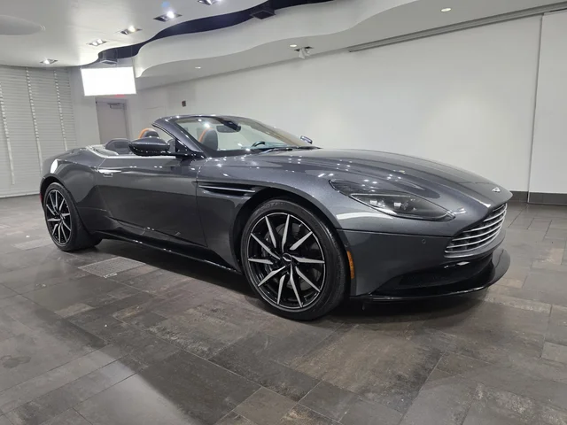 2022 Aston Martin DB11 Volante