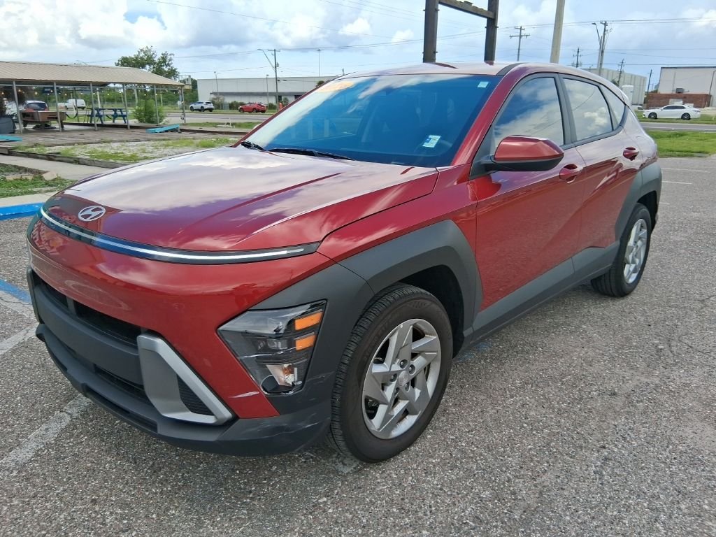 Used 2026 Red Hyundai SE image 7