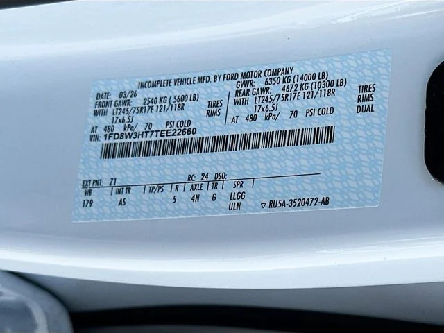 New 2026 Oxford White Ford XL image 18