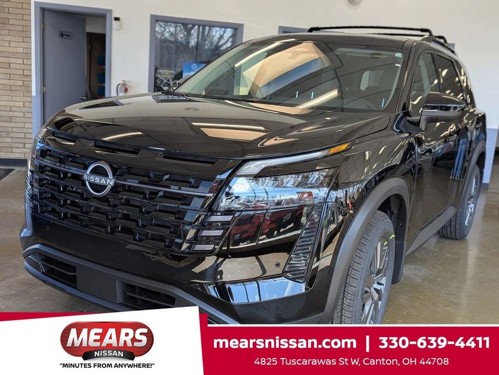 2026 Nissan Pathfinder SV 4WD's photo