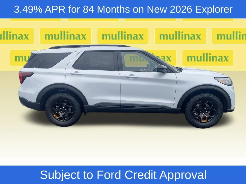 New 2026 White Ford Tremor image 2