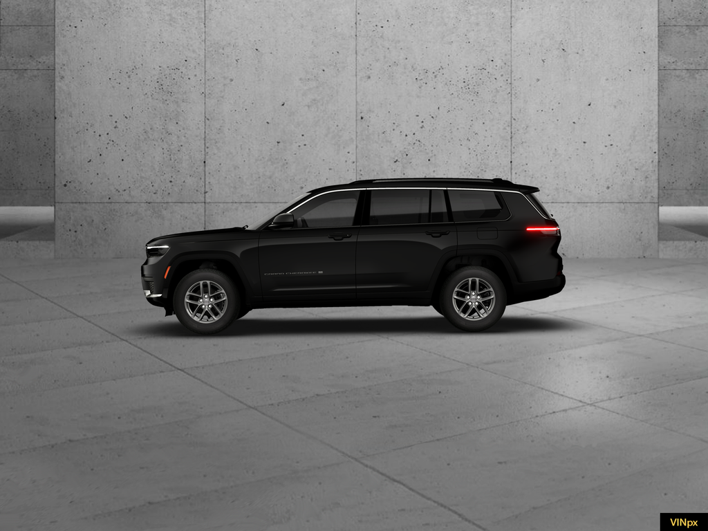 New 2026 Diamond Black Crystal Pearl-Coat Exterior Paint Jeep Laredo image 2