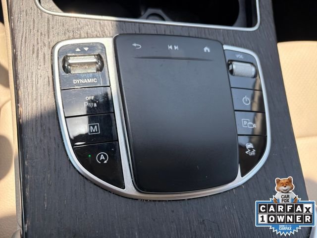 Used 2022 Silver Mercedes-Benz GLC 300 image 25