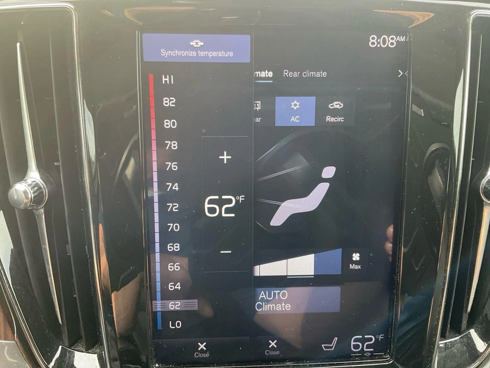 Used 2019 Pebble Grey Metallic Volvo Inscription image 23