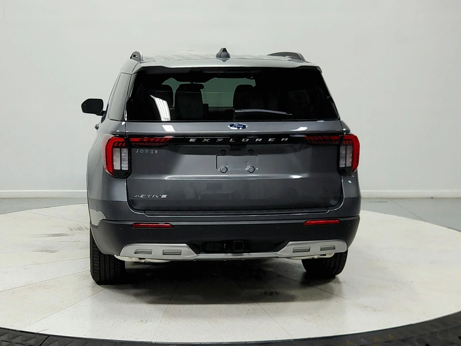 New 2026 Carbonized Gray Metallic Ford Active image 7