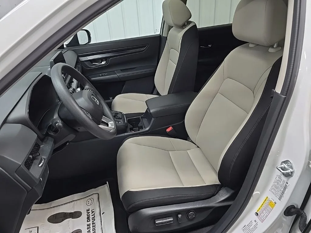 Used 2024  Honda EX image 31