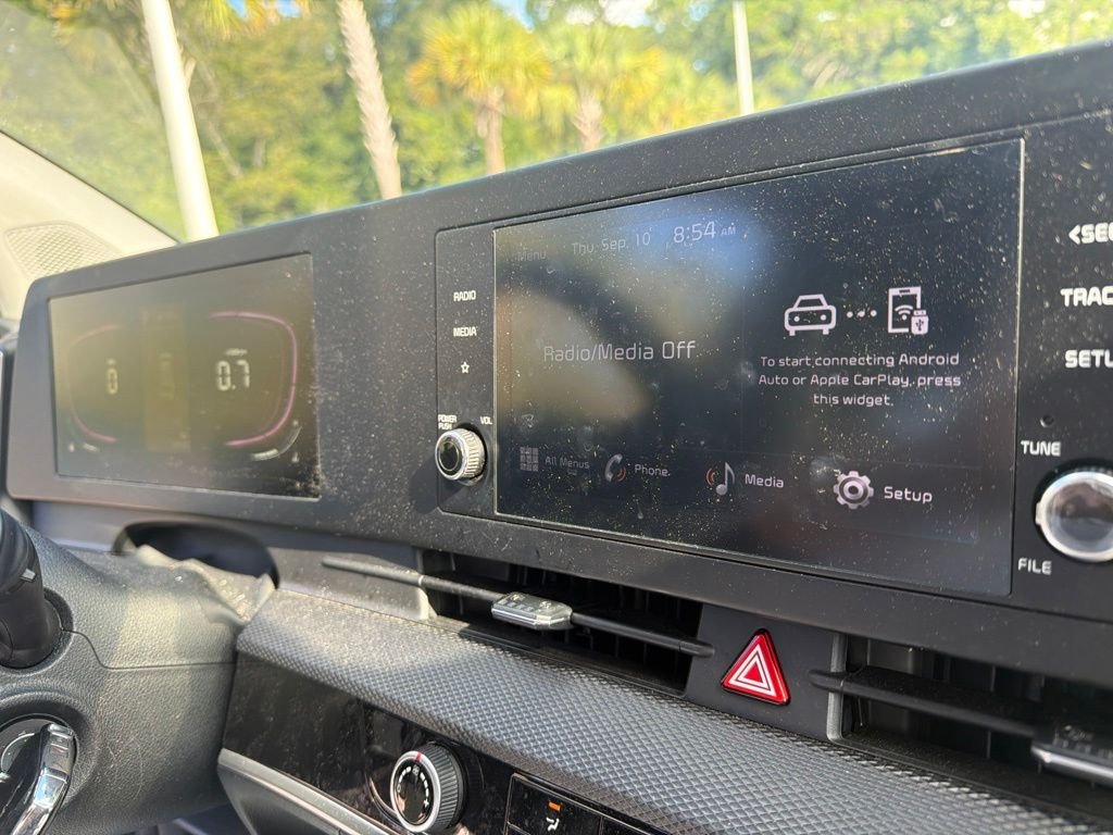 Certified Used 2025 Steel Gray Kia LX image 14