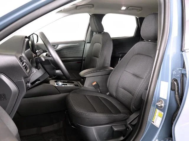 New 2026 Vapor Blue Metallic Ford Active® image 30