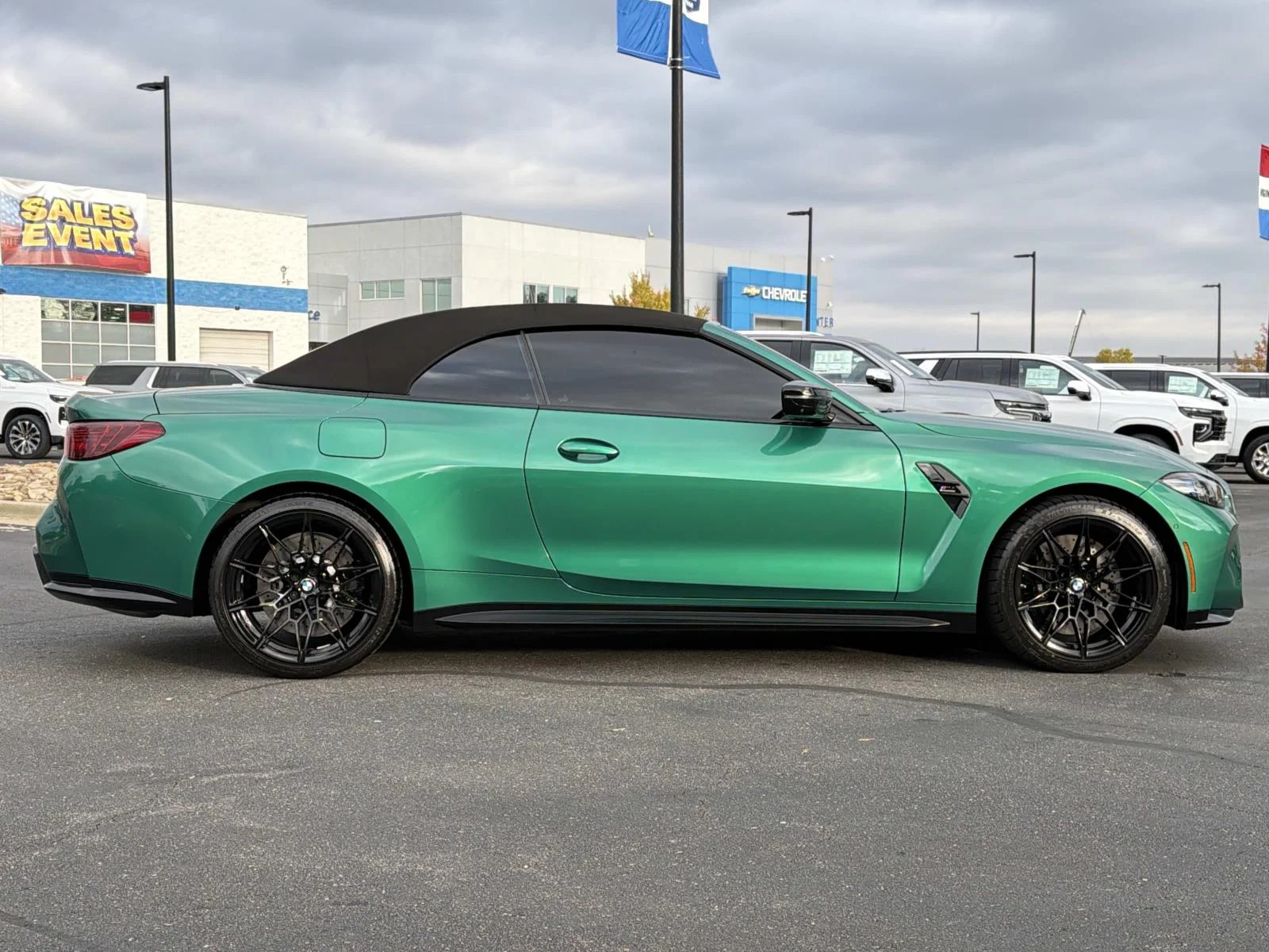 Used 2027 Green BMW Competition xDrive image 8