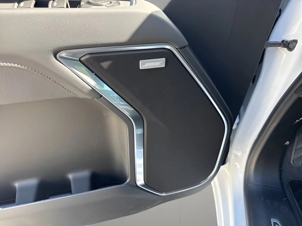 New 2026 Summit White Chevrolet RST image 11