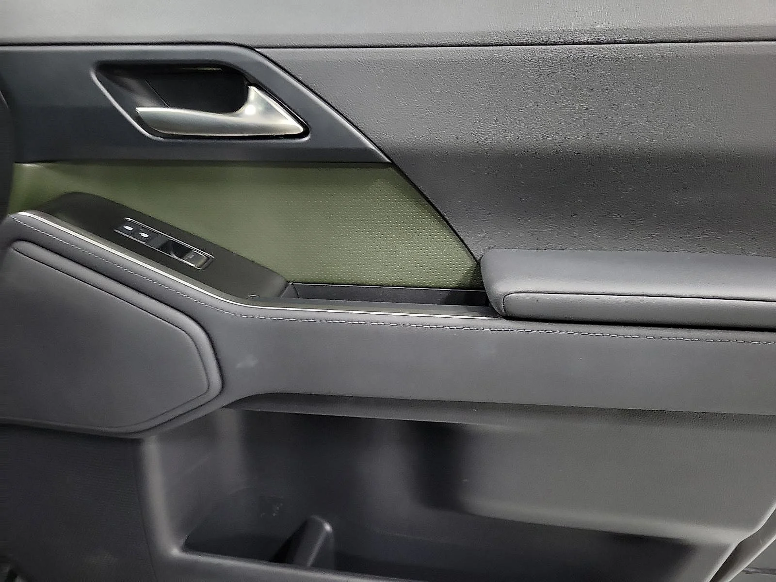 Used 2024 Black Lexus  image 15