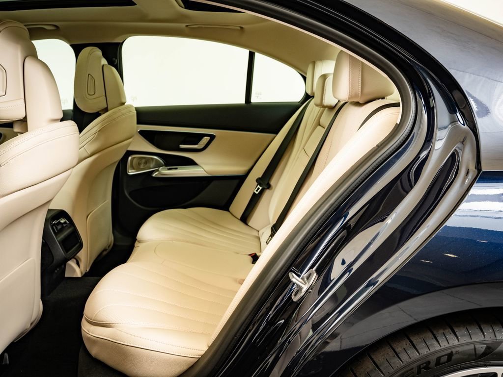 New 2026 Nautical Blue Metallic Mercedes-Benz E 350 image 41