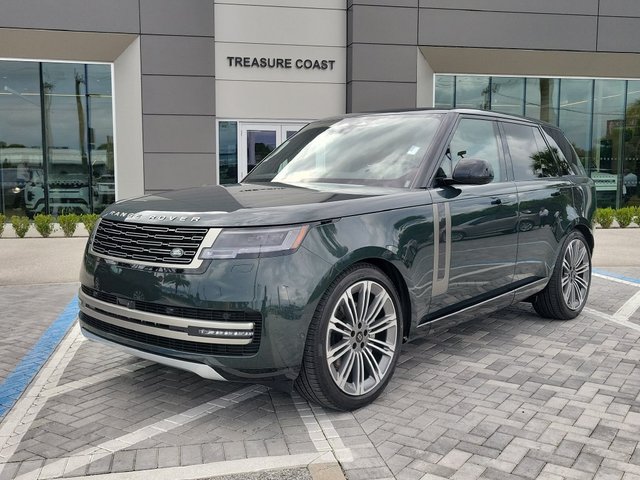 2027 Land Rover Range Rover SE