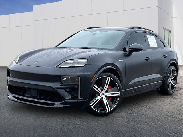 2024 Porsche Macan Electric Turbo