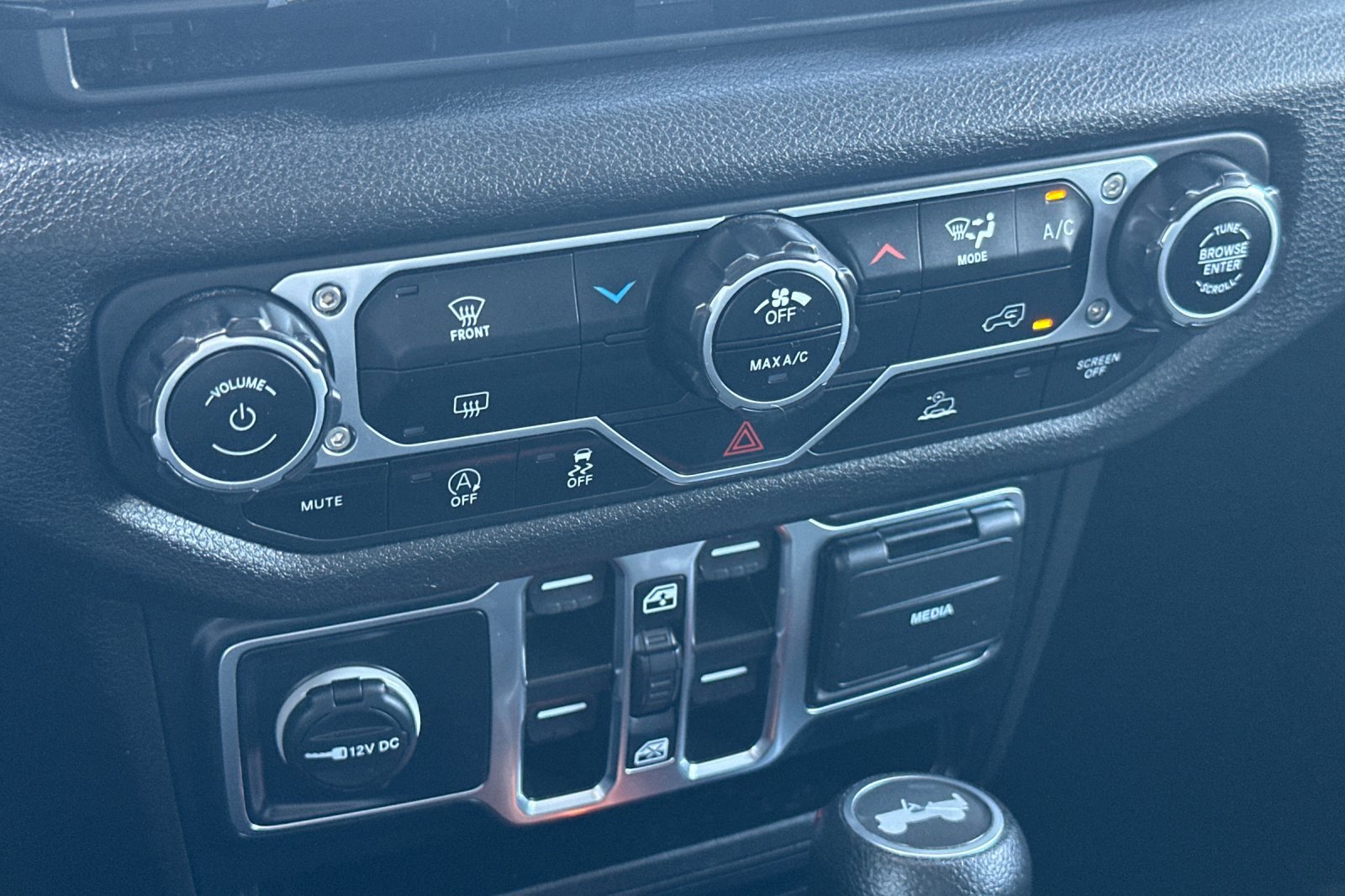2024 Jeep Wrangler 4-Door Sport S - Photo 19
