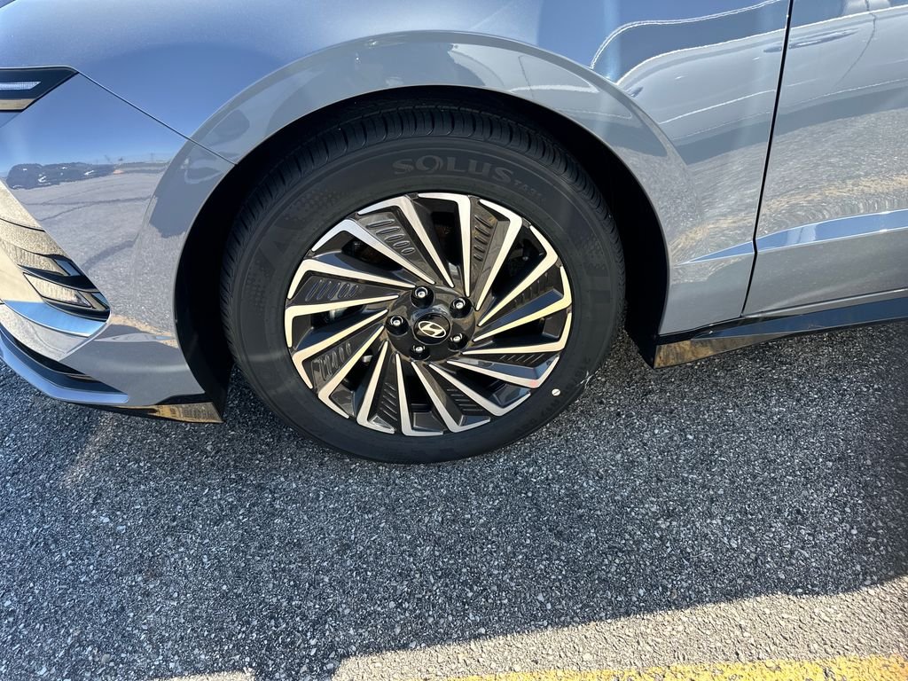 New 2026 Blue Hyundai SEL image 9