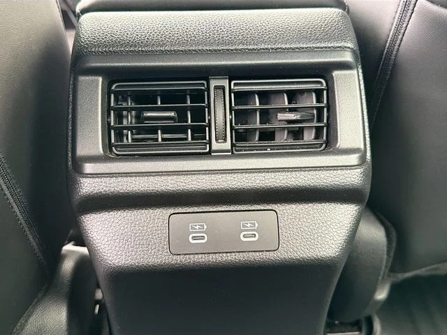 Used 2025  Honda Touring image 23