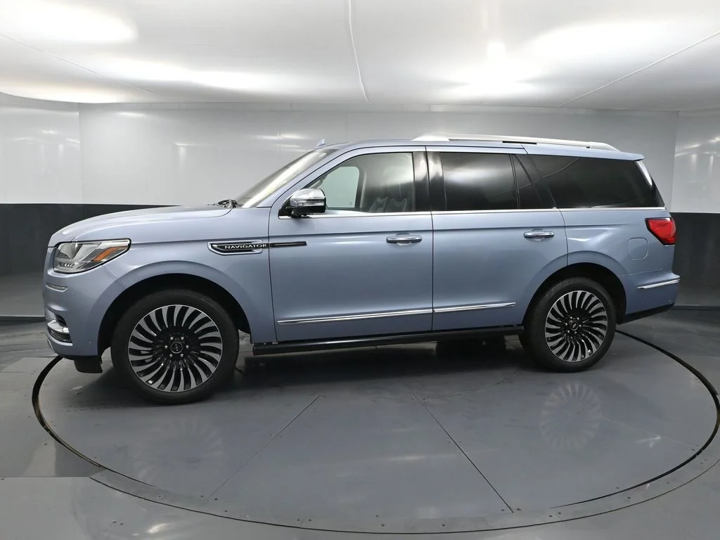Used 2019 Blue Lincoln Black Label image 7