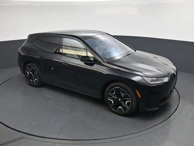 Used 2024 Black Sapphire Metallic BMW xDrive50 image 23