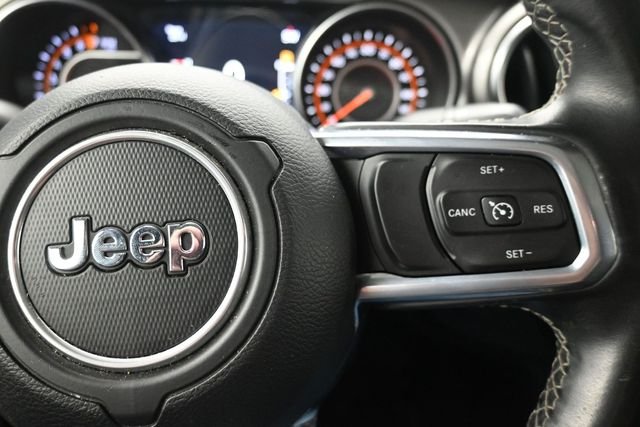 Used 2020 White Jeep Overland image 26
