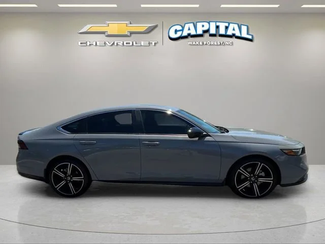 Used 2024 Gray Honda Sport image 6