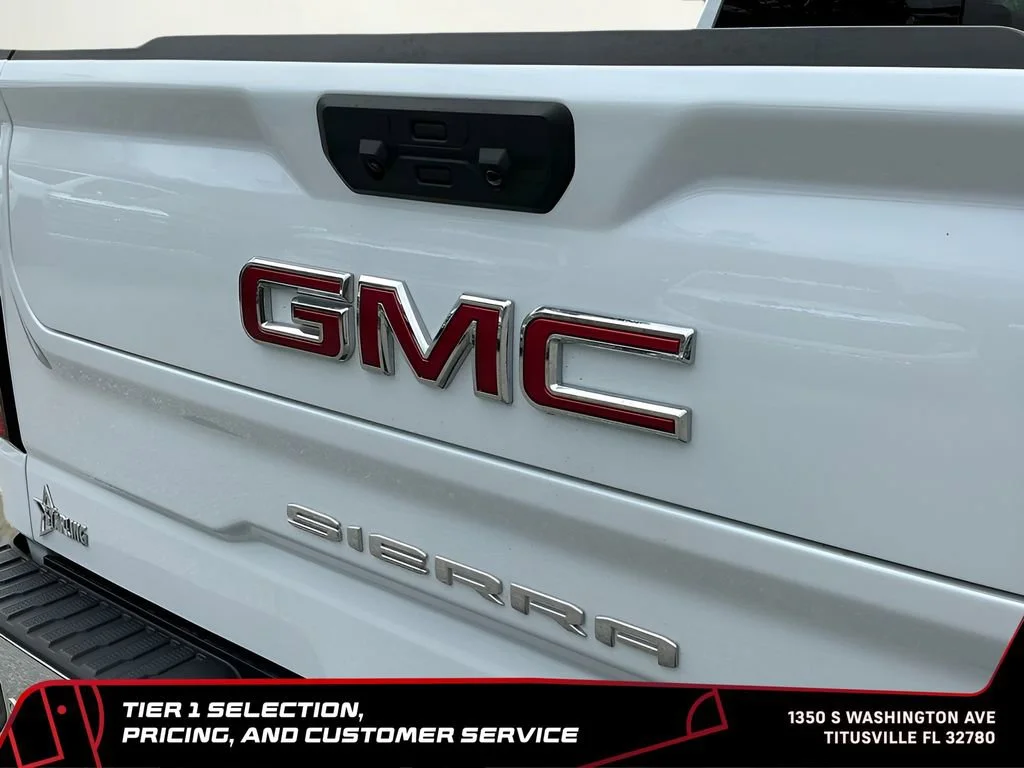 New 2026 Glacier White Tricoat GMC SLT image 23